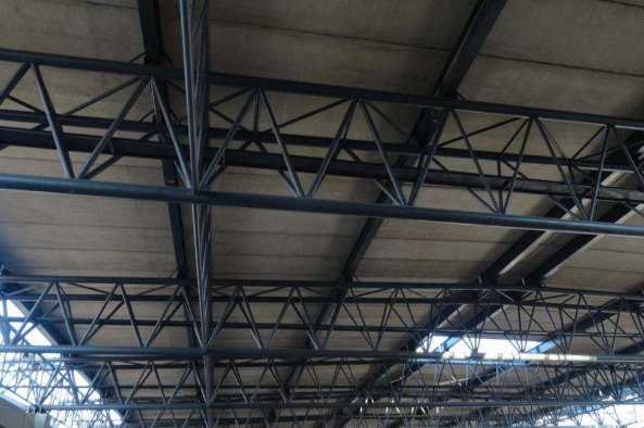 兰州如何区分管廊钢结构与桁架结构的管道支架